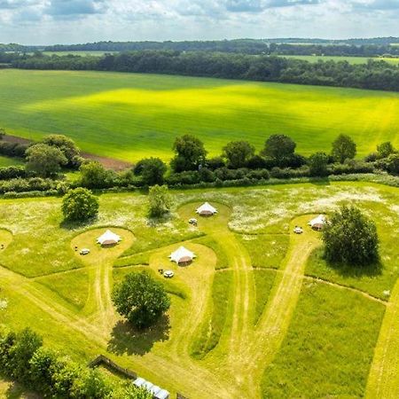 Cowslip At Blancas Bell Tents Villa Ringstead  Exterior foto