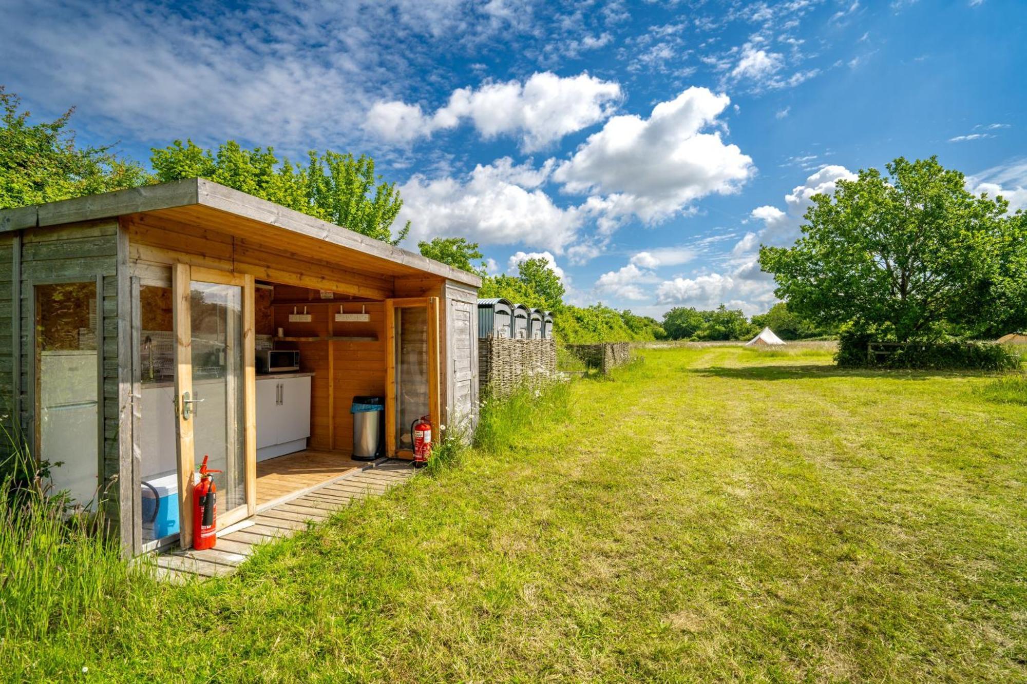 Cowslip At Blancas Bell Tents Villa Ringstead  Exterior foto